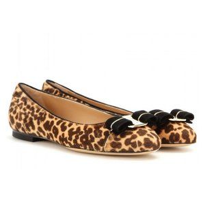 NIB SALVATORE FERRAGAMO Varina Leopard Flat US 7